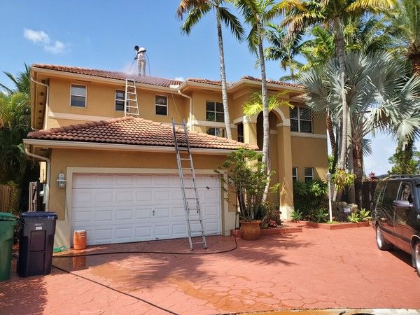 Exterior House Painting in Miami, FL (1)