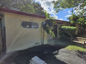 Exterior House Painting in Miami Beach, FL (2)