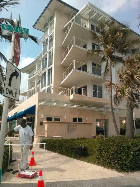 Commercial Exterior Painting in Boca Raton, FL (1)