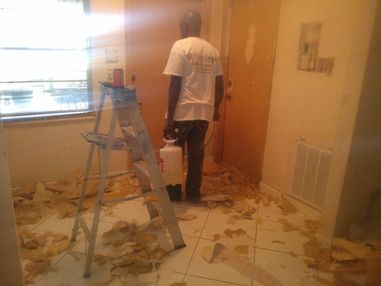 Wallpaper Removal in Hollywood, FL (1)