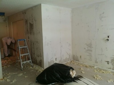 Removal of total Wallpaper in Margate, FL