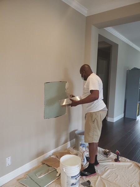 Interior Painting & Sheetrock Repair in Boca Raton, FL (1)
