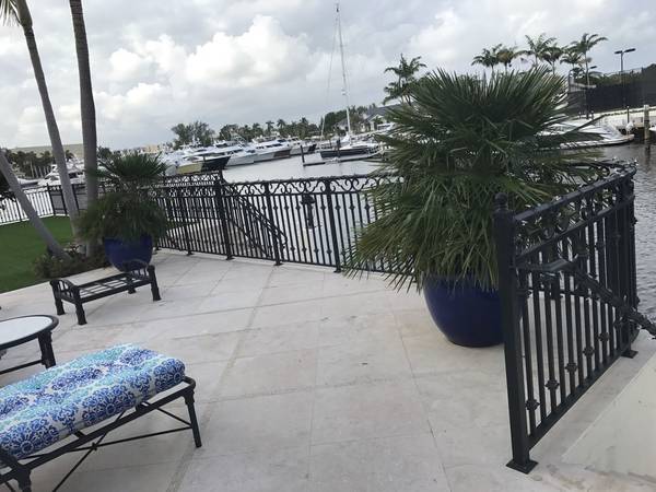 Fence Painting in Boca Raton, FL by Watson's Painting & Waterproofing Comapny